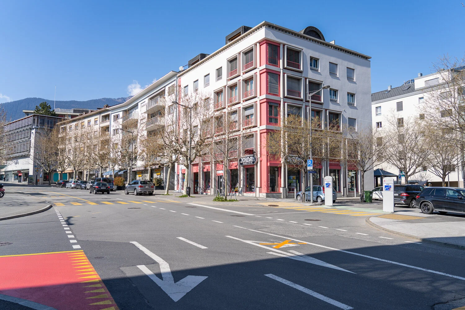 Le bâtiment de la Rue de la Dixence à Sion